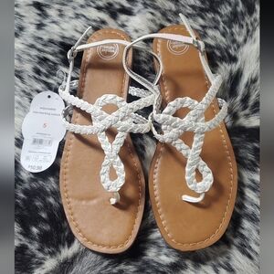 Wonder Nation Women's White Braided Toe-Loop Sandals